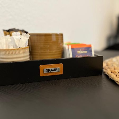 Appartment Miami , Naehe Duesseldorf ,Messe ,Hbf ,City, Wifi, Helios Hospital Krefeld Eksteriør billede