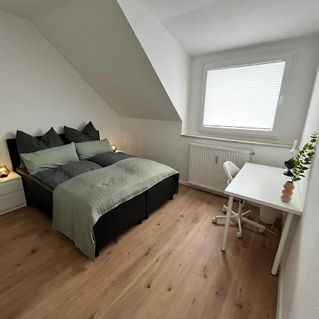 Appartment Miami , Naehe Duesseldorf ,Messe ,Hbf ,City, Wifi, Helios Hospital Krefeld Eksteriør billede