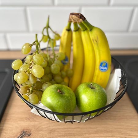 Appartment Miami , Naehe Duesseldorf ,Messe ,Hbf ,City, Wifi, Helios Hospital Krefeld Eksteriør billede