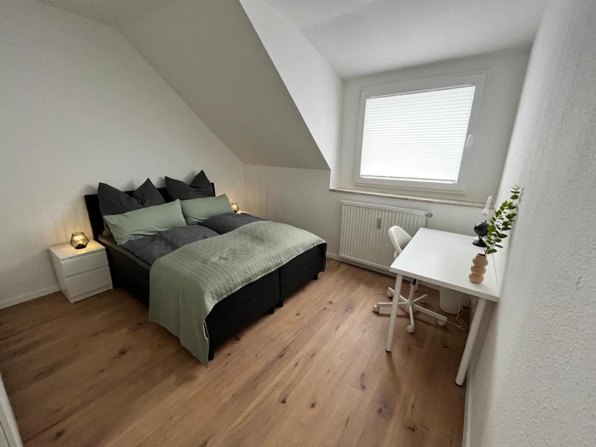 Appartment Miami , Naehe Duesseldorf ,Messe ,Hbf ,City, Wifi, Helios Hospital Krefeld Eksteriør billede